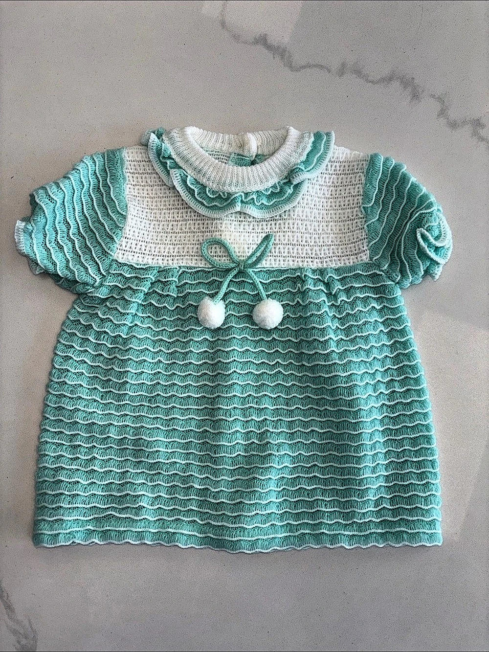 Vintage Soft Spun Baby Tiffany Blue & White Size 12-18 M Sweater